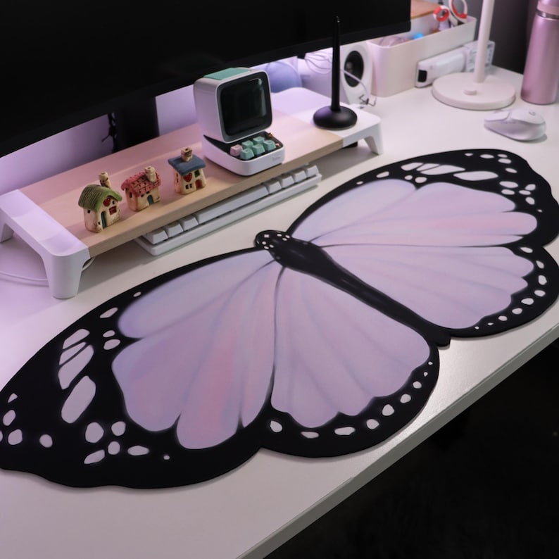 Purple Lilac Butterfly Deskmat - Tradescantia Purple 评论和价格